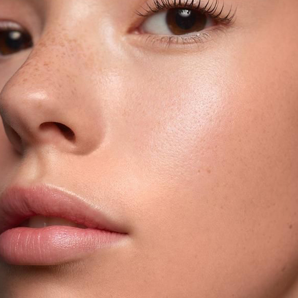 HKH Retinol Serum Capsules for Face: Anti-aging Wrinkle Skincare Serum with Vitamin A & E Collagen for Women - Moisturising Smoothing Fine Lines & Firming Skin - Travel Friendly (38 Capsules)