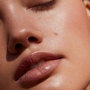 Triple Vitamin C Serum Capsules For Face: Dark Spots Correction with Camellia Niacinamide VE Anti-Aging Skincare Serum For Women - 28 Capsules To Tighten Sagging Skin And Fine Lines